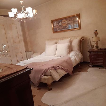 SolarinoLa Casa Delle Stelleアパートメント エクステリア 写真