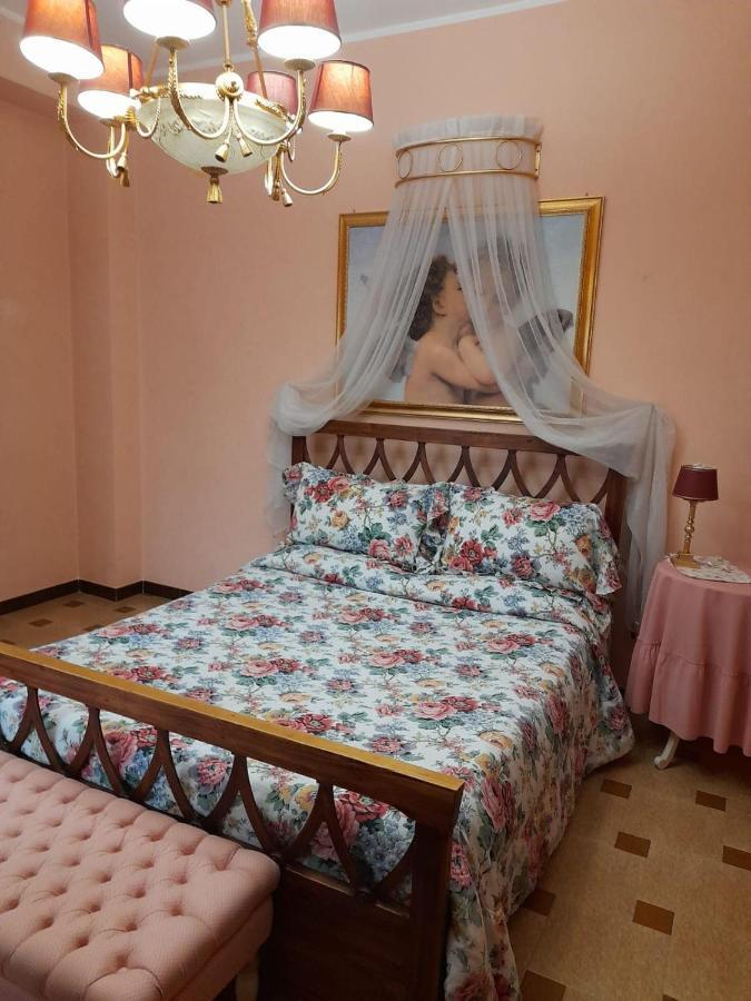 SolarinoLa Casa Delle Stelleアパートメント エクステリア 写真