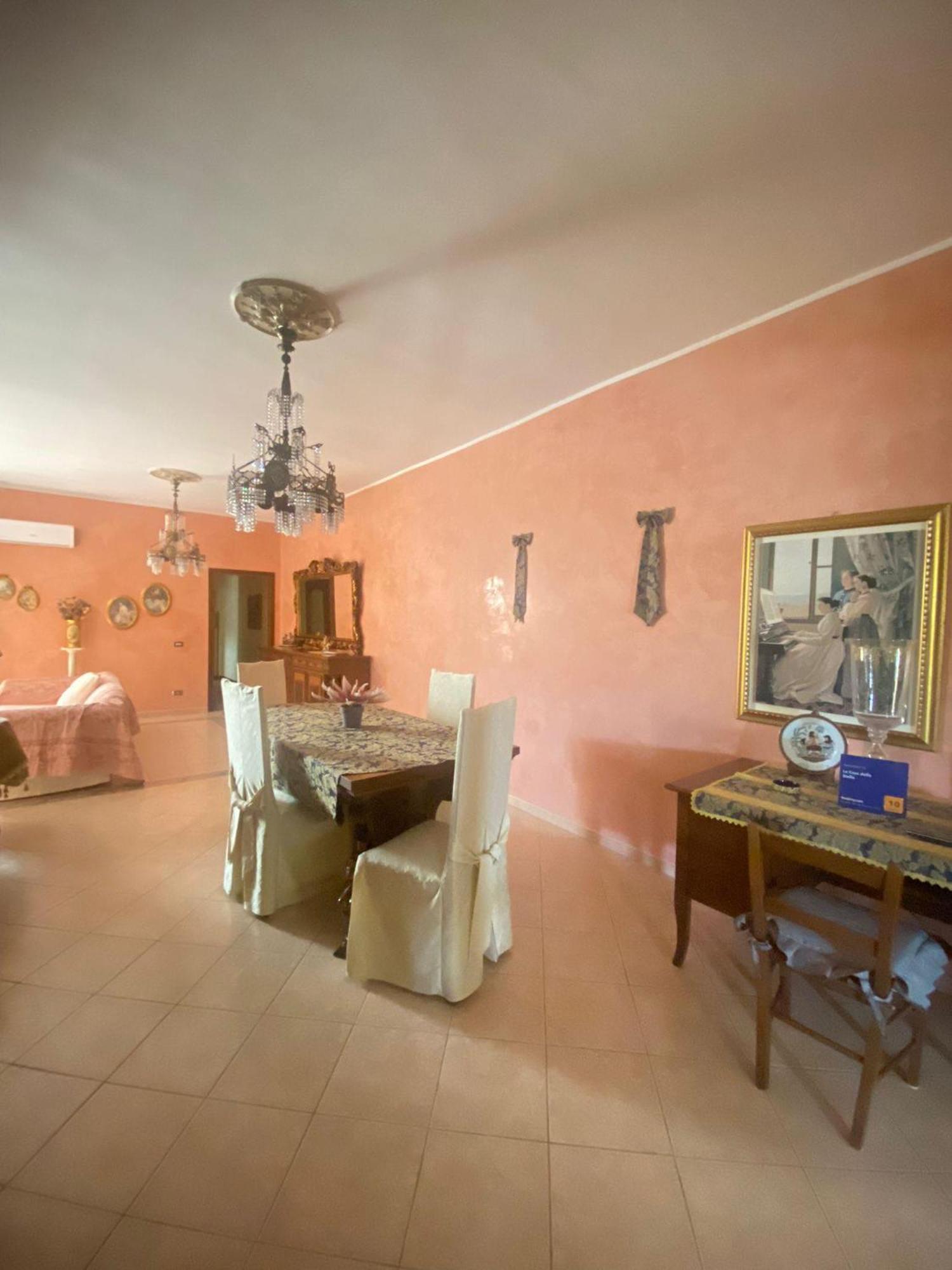 SolarinoLa Casa Delle Stelleアパートメント エクステリア 写真